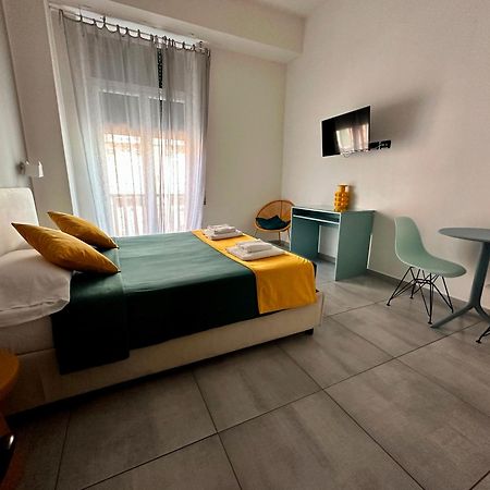 Hi Relais Rooms Naples Luaran gambar