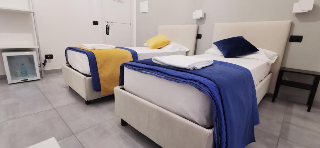 Hi Relais Rooms Naples Luaran gambar