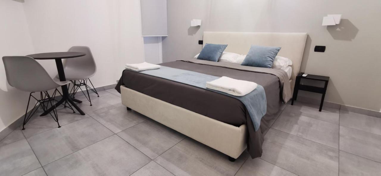 Hi Relais Rooms Naples Luaran gambar